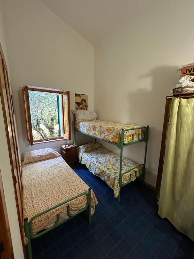 Domo Austinu - Abbasanta Vila Exterior foto