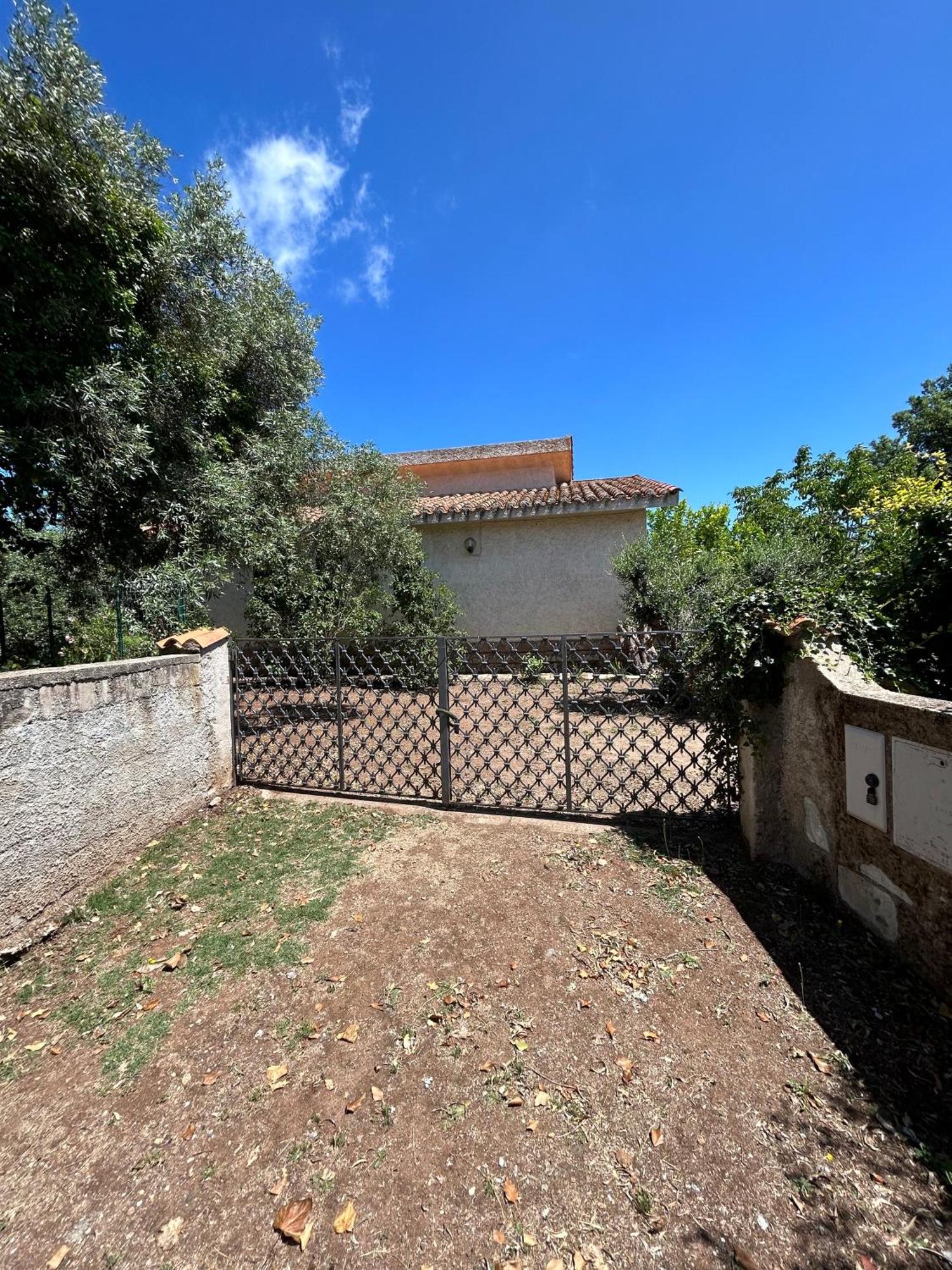 Domo Austinu - Abbasanta Vila Exterior foto